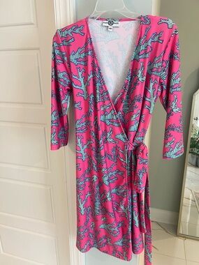 Kaeli Smith Pink Coral-Print Wrap Dress